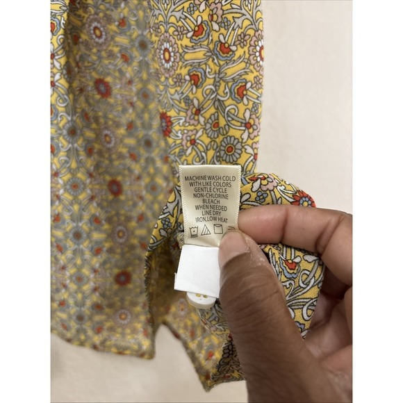 Max Studio Blouse Yellow Womens Medium Sleeveless Floral Ruffled Flutter Sleeve - Picture 4 of 4